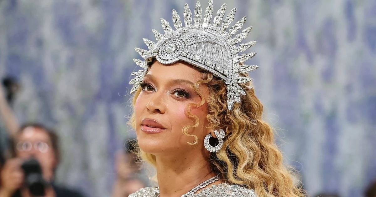 Diện mạo Beyoncé gây sốt