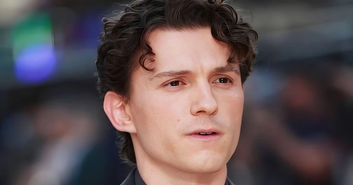 Tom Holland đi vào lịch sử