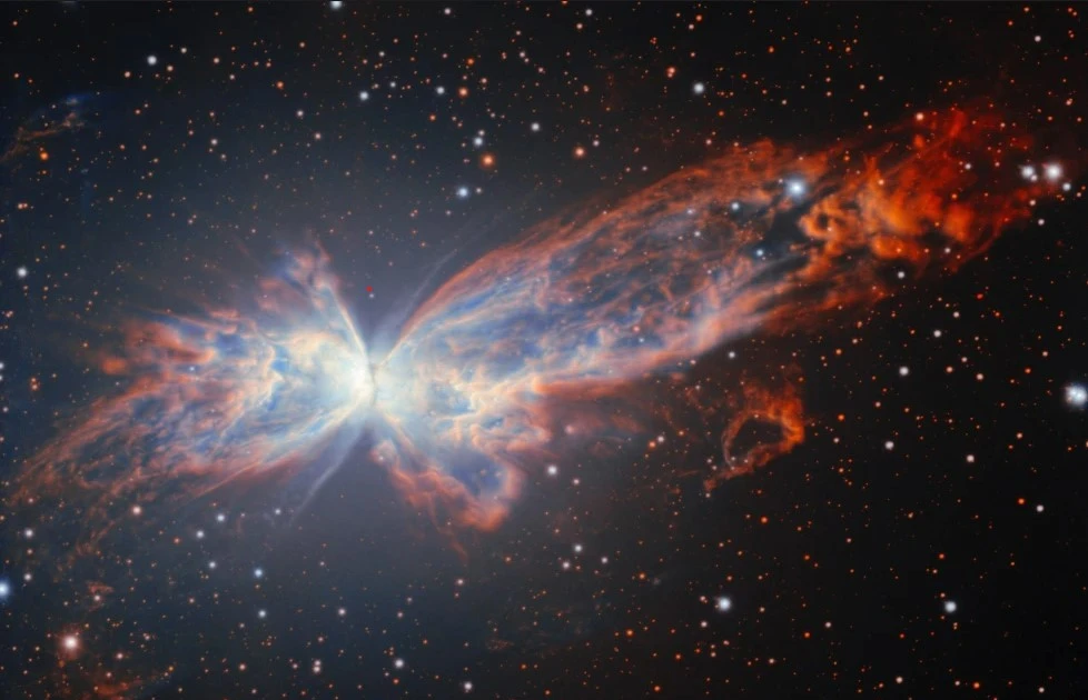 Bắt gặp hình ảnh ‘con bướm vũ trụ’ tuyệt đẹp