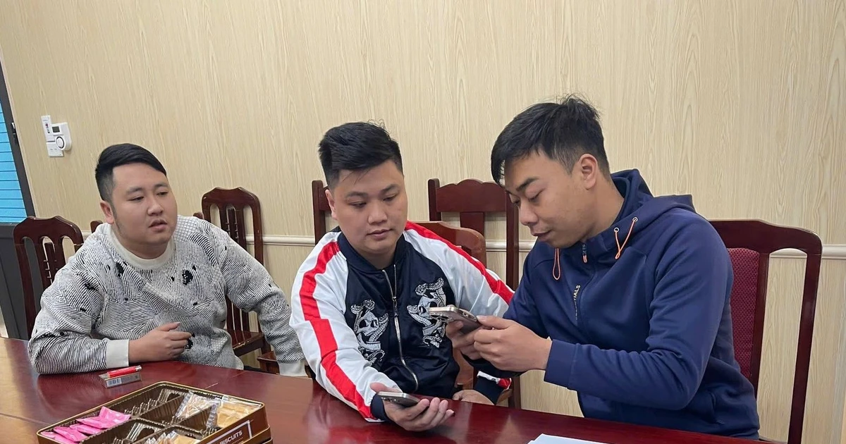 Thầy giáo ở Phú Thọ bất ngờ nhận được 400 triệu đồng từ tài khoản đứng tên người nước ngoài