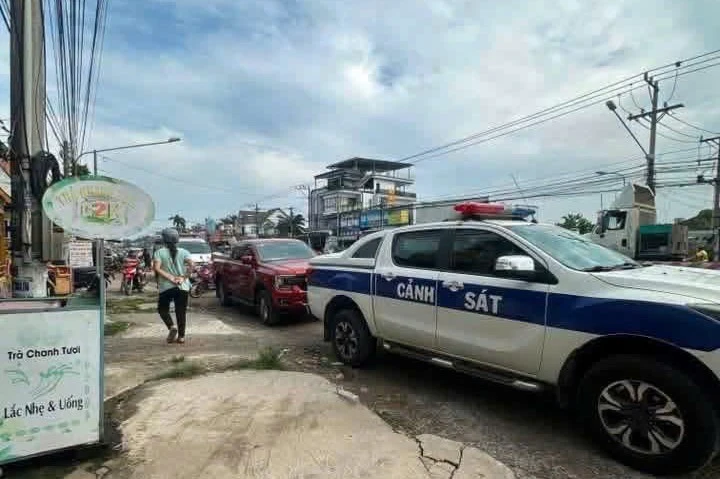 Cô gái trẻ tử vong bất thường trong phòng trọ ở TPHCM
