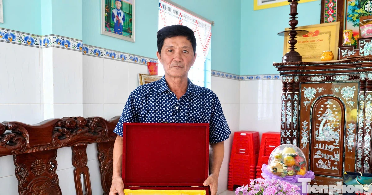 Thức trắng đón liệt sĩ Huỳnh Văn Quên trở về