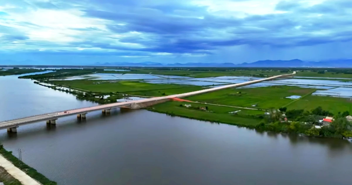 Tìm thấy thi thể nam thanh niên nhảy cầu tại Huế