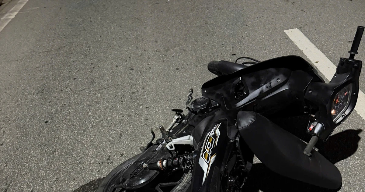 Nam sinh lớp 9 ở Huế chạy xe máy chở 3 lúc rạng sáng tự gây tai nạn, 2 người tử vong