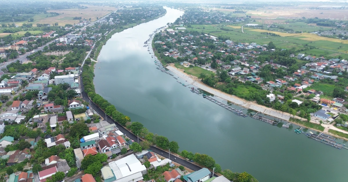 Cận cảnh công trình mở rộng đường ven con sông lớn thứ hai TP. Huế