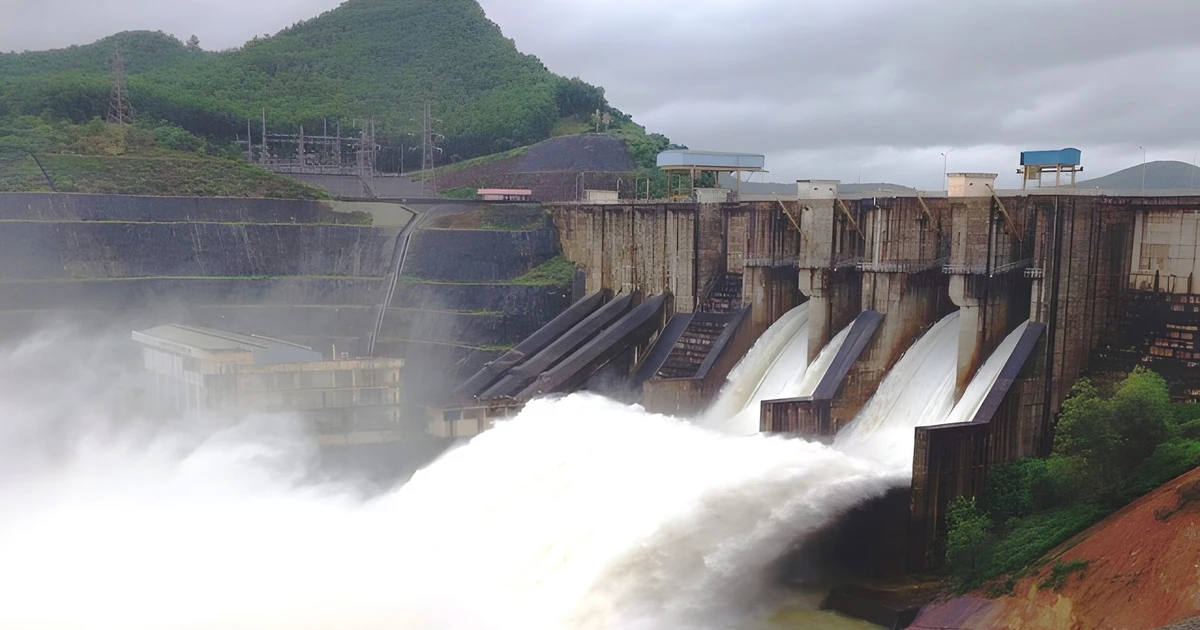 Đề phòng lũ, thêm hồ chứa tại Huế tăng cường xả nước về hạ du
