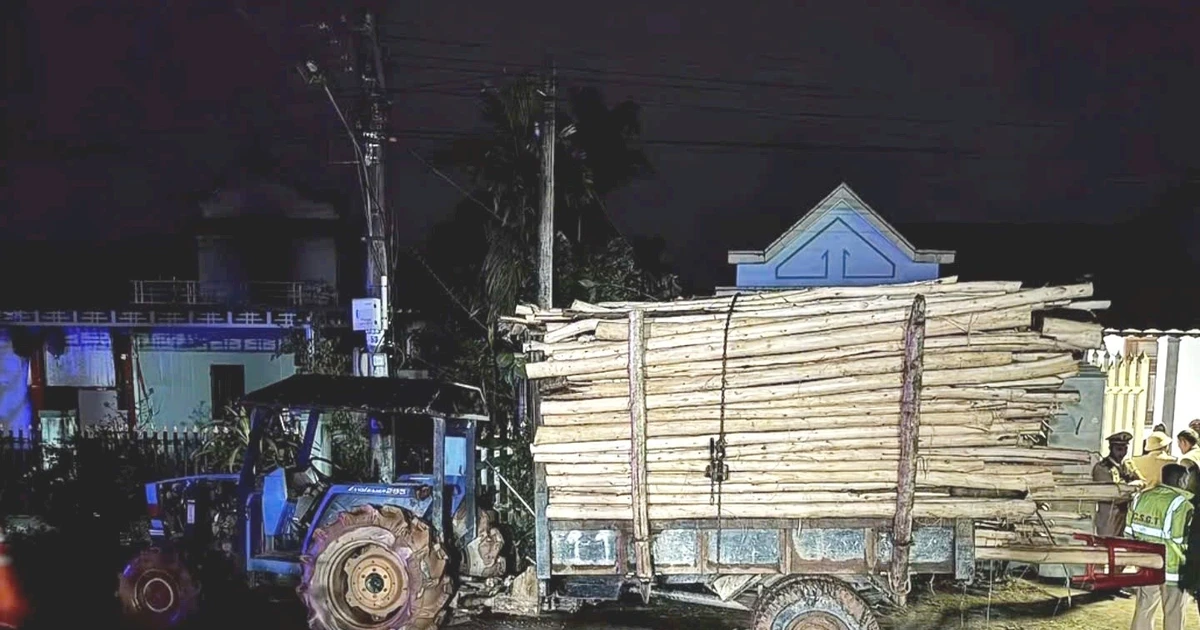 Tai nạn giao thông nghiêm trọng ở Huế, hai học sinh tử vong