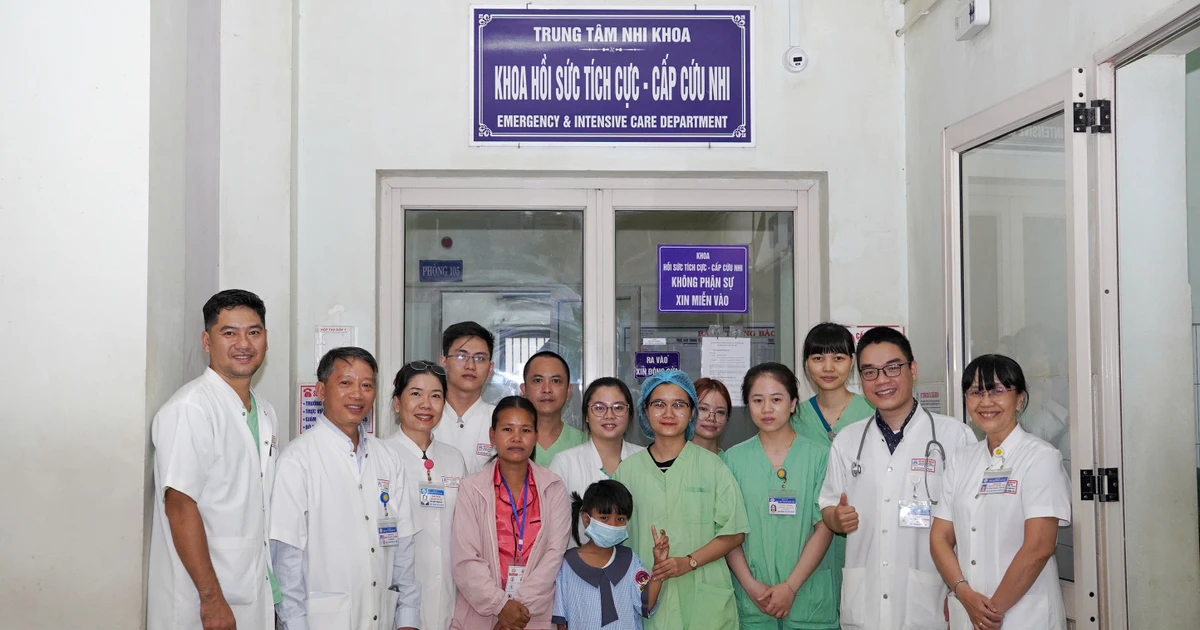 Cứu sống bệnh nhi 7 tuổi liệt tứ chi do rắn độc cắn