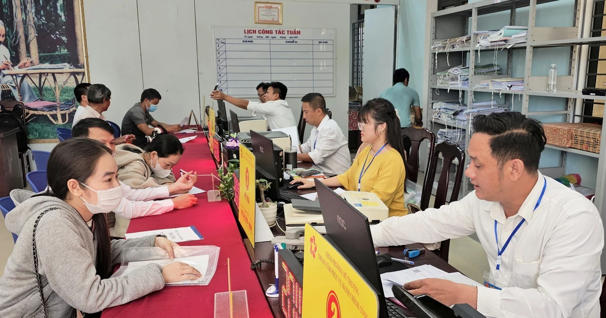 Huế dự chi hơn 25 tỷ đồng hỗ trợ cán bộ, viên chức đi làm xa
