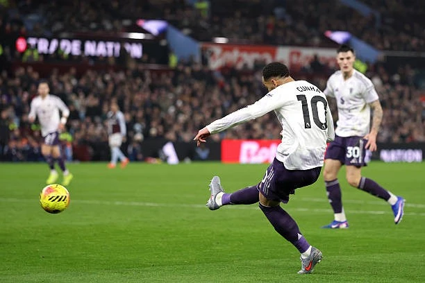 Trực tiếp Aston Villa vs MU 1-1 (Hết H1): Cunha gỡ hòa chóng vánh