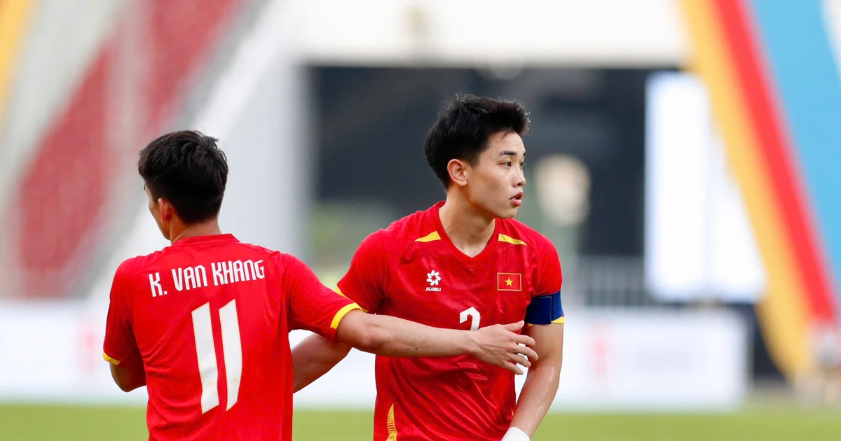 Trực tiếp U22 Việt Nam vs U22 Philippines, 15h30 ngày 15/12: Thử thách tiếp theo
