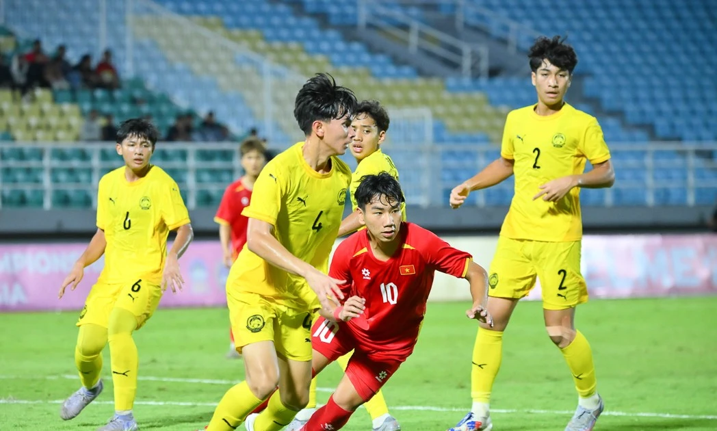 Chu Ngọc Nguyễn Lực giành giải cầu thủ xuất sắc nhất U17 Đông Nam Á 2026