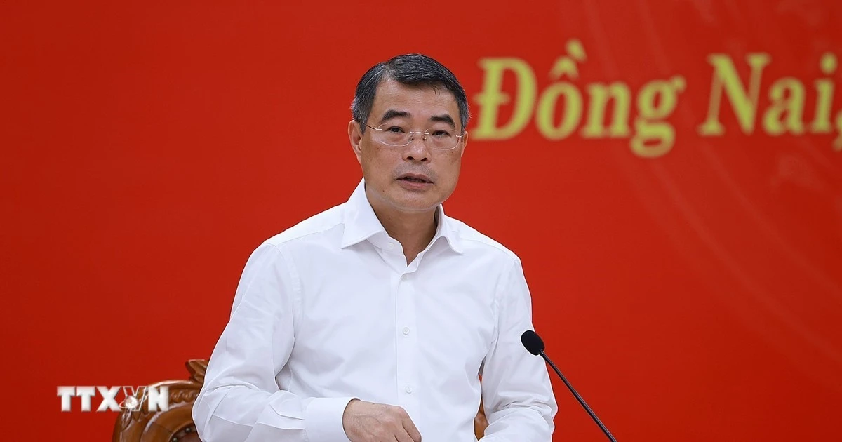Thủ tướng: Đồng Nai phải phát huy vai trò động lực tăng trưởng mới của cả nước