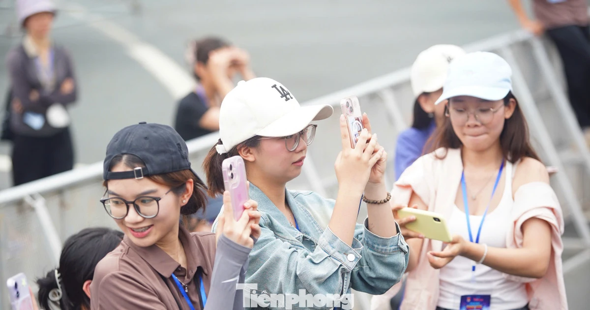 Hàng vạn khán giả xem miễn phí concert Thanh xuân ở đâu