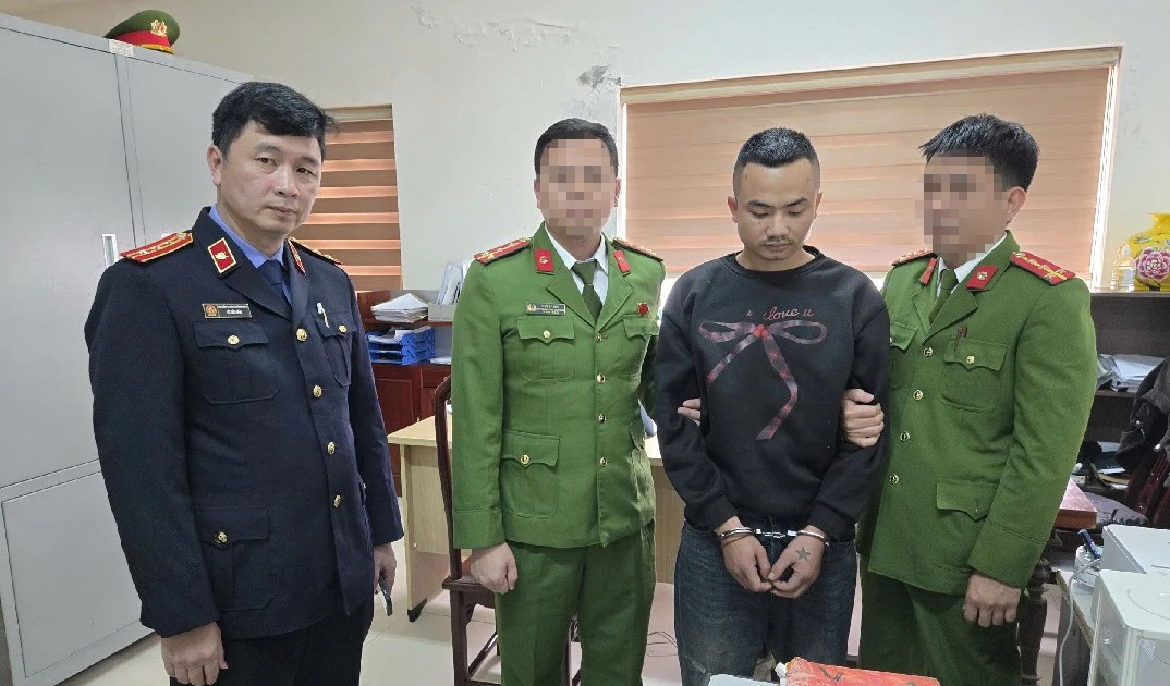 Bắt giữ 3 đối tượng trong đường dây mua bán ma túy số lượng lớn