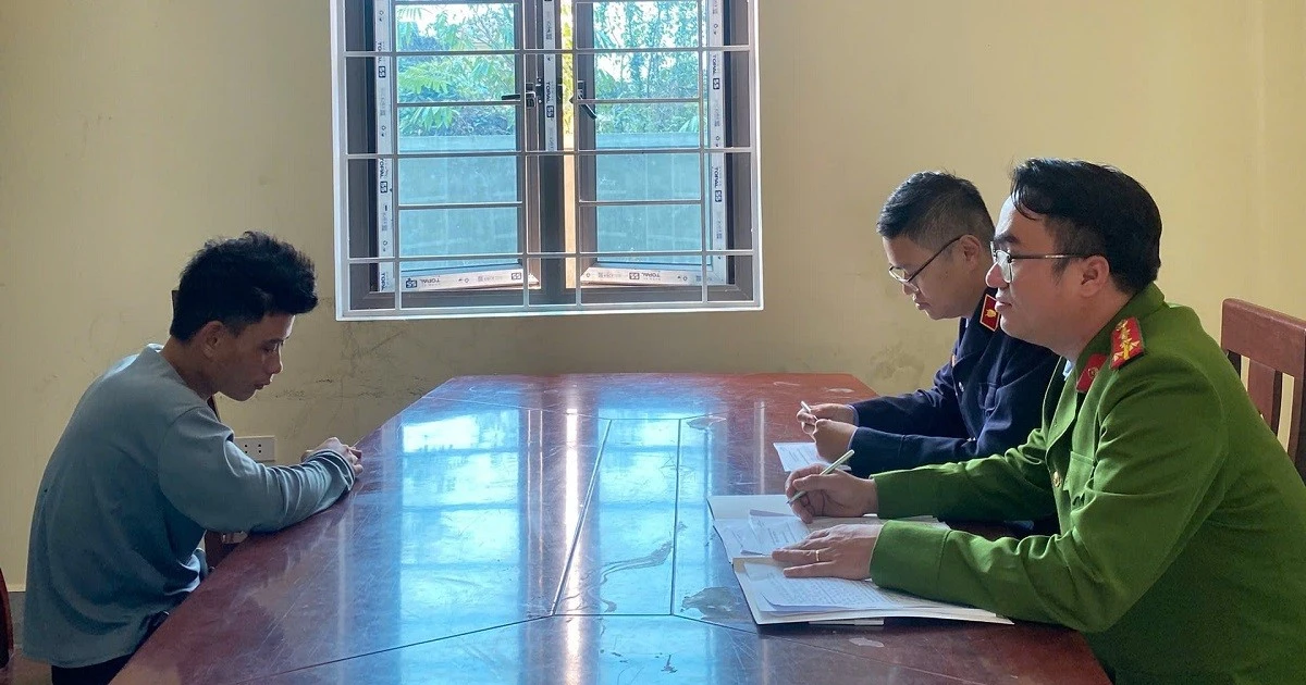 Bắt tên cướp khống chế, bóp cổ người phụ nữ trong đêm