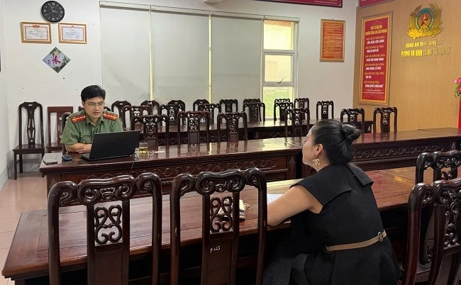 Công an làm việc với người phụ nữ phát ngôn lệch chuẩn về Quảng trường Hồ Chí Minh