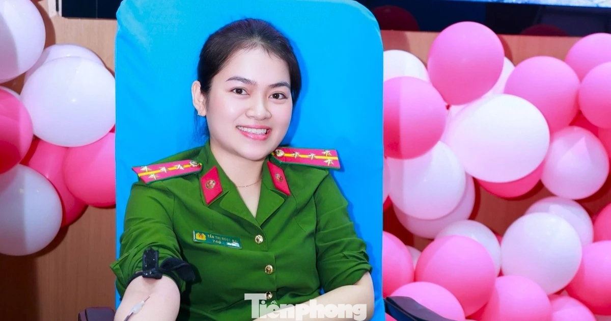 'Giọt máu hồng' từ những người lính cứu hỏa xứ Nghệ