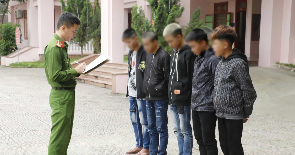 Băng trộm xe máy sa lưới trước giờ tháo chạy