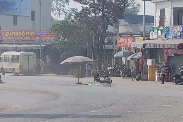 Người phụ nữ tử vong tại chỗ sau va chạm với xe tang lễ