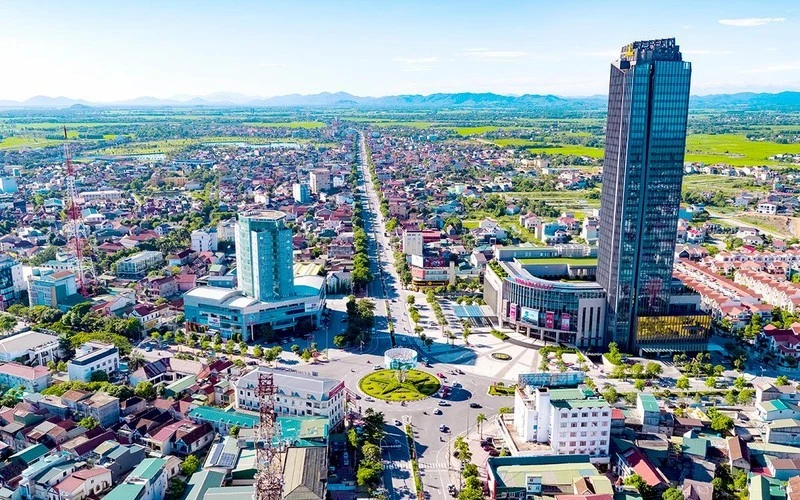 Không phải Hà Nội, TPHCM, địa phương nào dẫn đầu tăng trưởng 6 tháng đầu năm?