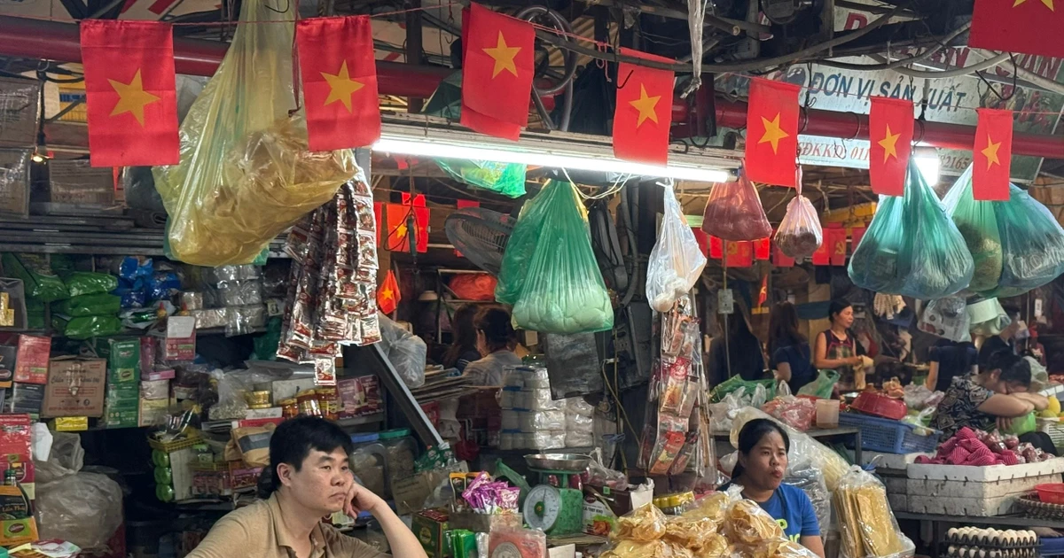 Nâng ngưỡng miễn thuế hộ kinh doanh: 'Dễ thở' hơn nhưng có hết vướng?