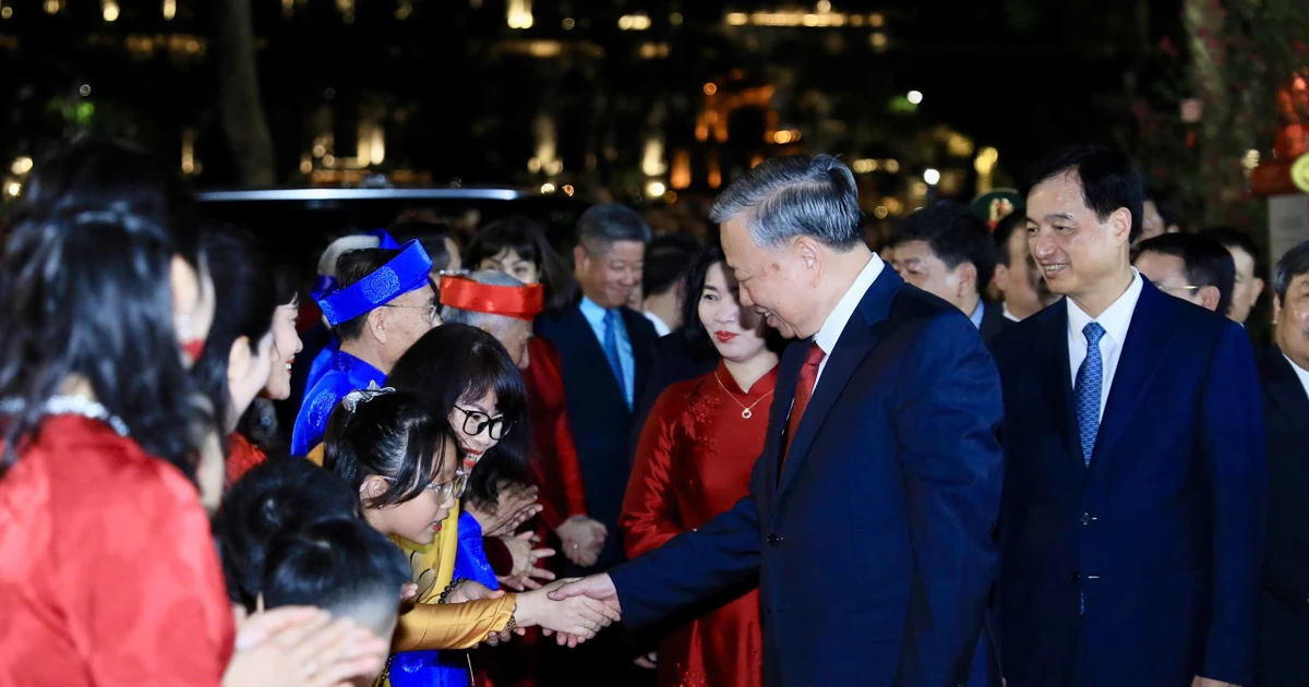 Tổng Bí thư Tô Lâm chúc Tết nhân dân Thủ đô