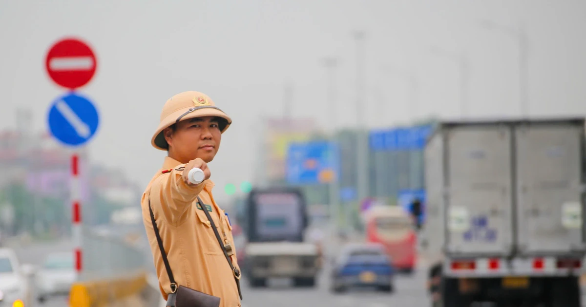 Hà Nội: Phân luồng giao thông phục vụ chương trình 'Âm vang Tổ quốc'