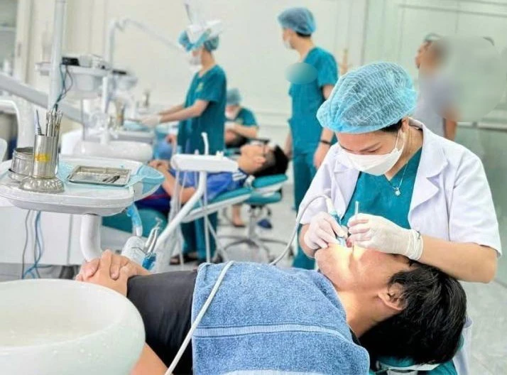 Tiếp bài Vạch chiêu moi tiền làm răng sứ: Xử phạt 19 phòng khám vi phạm