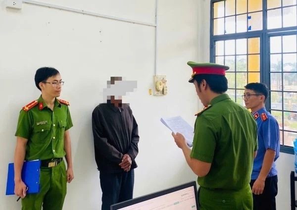 Khởi tố người đàn ông 68 tuổi xâm hại người phụ nữ khuyết tật