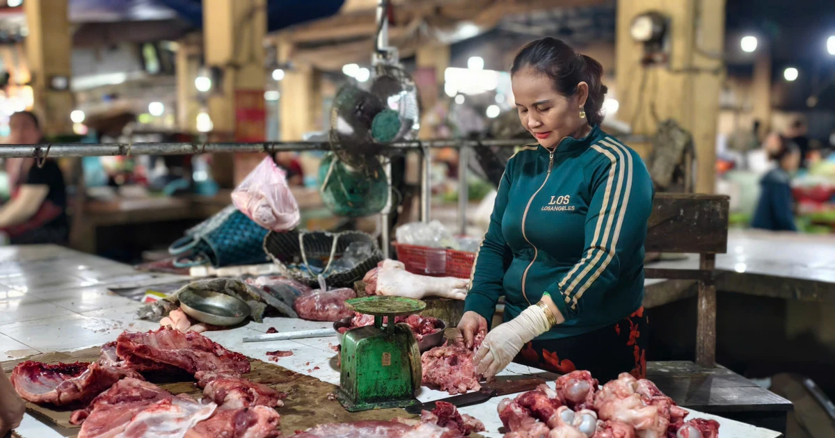 Thịt lợn ế chưa từng có