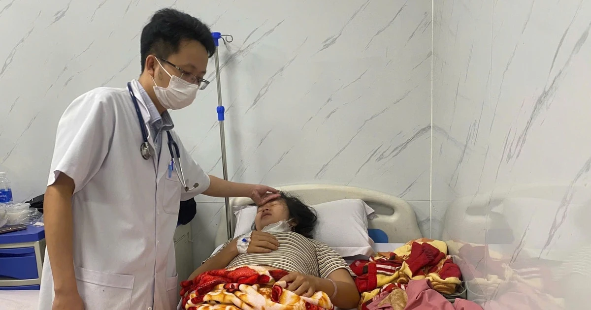 Nguyên nhân 200 người ngộ độc sau khi ăn bánh mì ở Quảng Ngãi