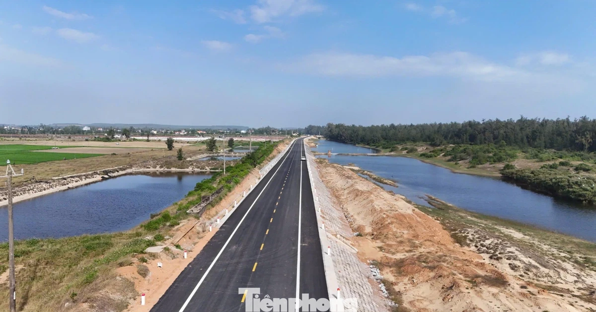 Đầu tư 6.000 tỷ 'lên đời' đường ven biển Dung Quất - Sa Huỳnh