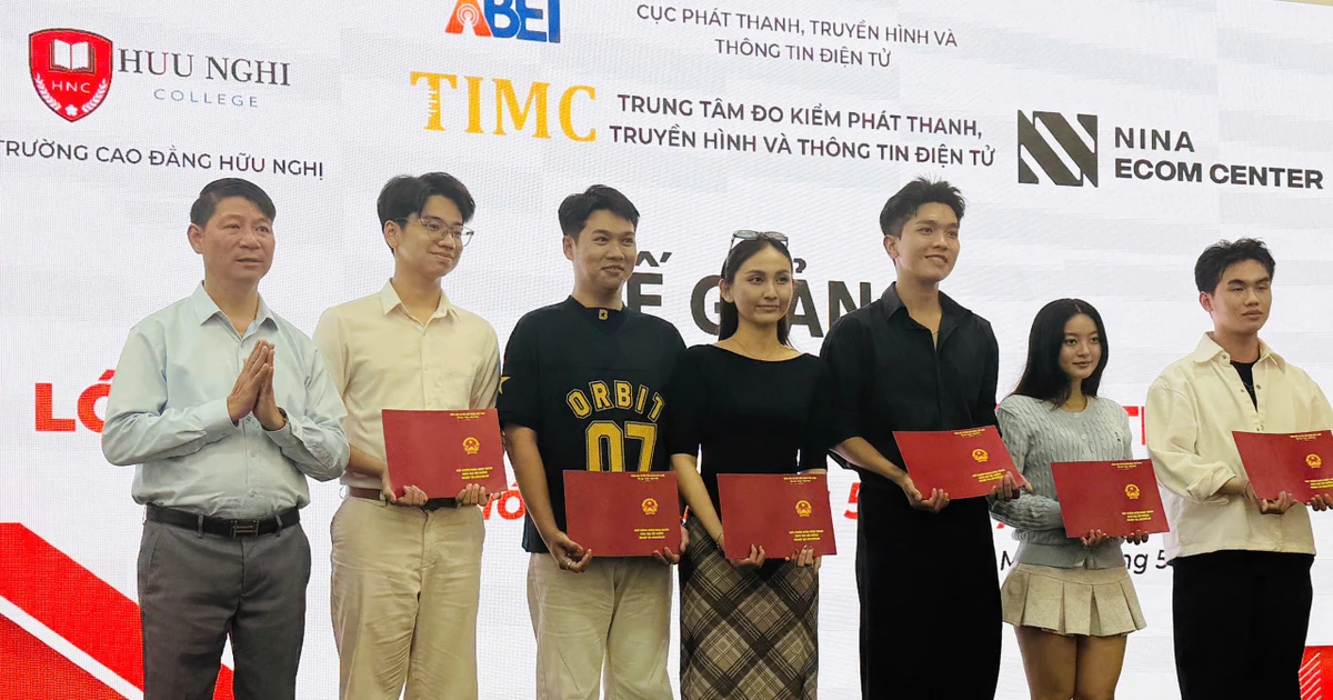 Người làm nội dung số phải hiểu pháp luật và có đạo đức