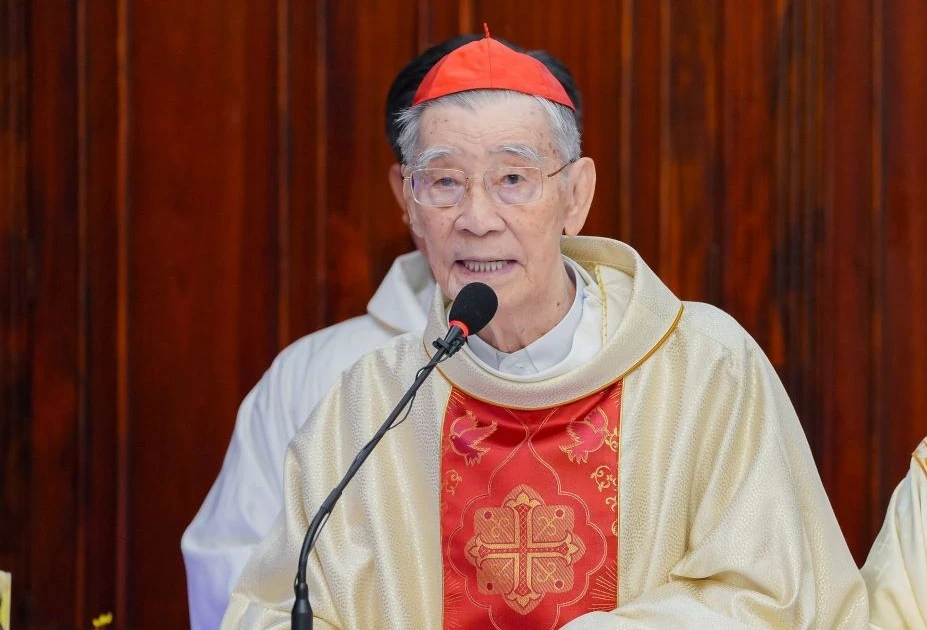 Đức Hồng y Phạm Minh Mẫn qua đời