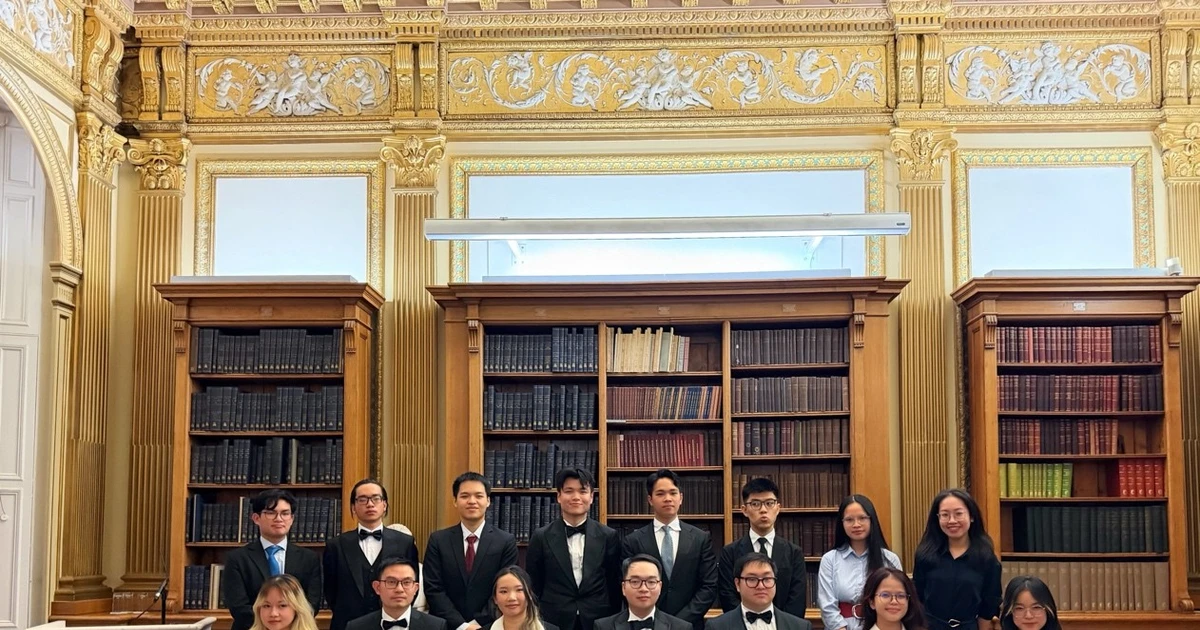 Trí tuệ trẻ Việt Nam tỏa sáng tại Viện Hàn lâm Khoa học Hoàng gia Anh