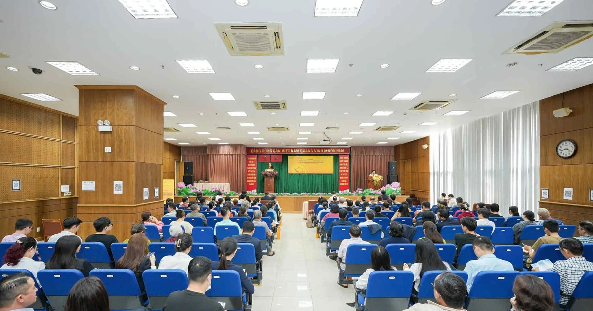 Xóa thuế khoán: LPBank mở gói giải pháp giúp hộ kinh doanh, tiểu thương chuyển đổi dễ dàng