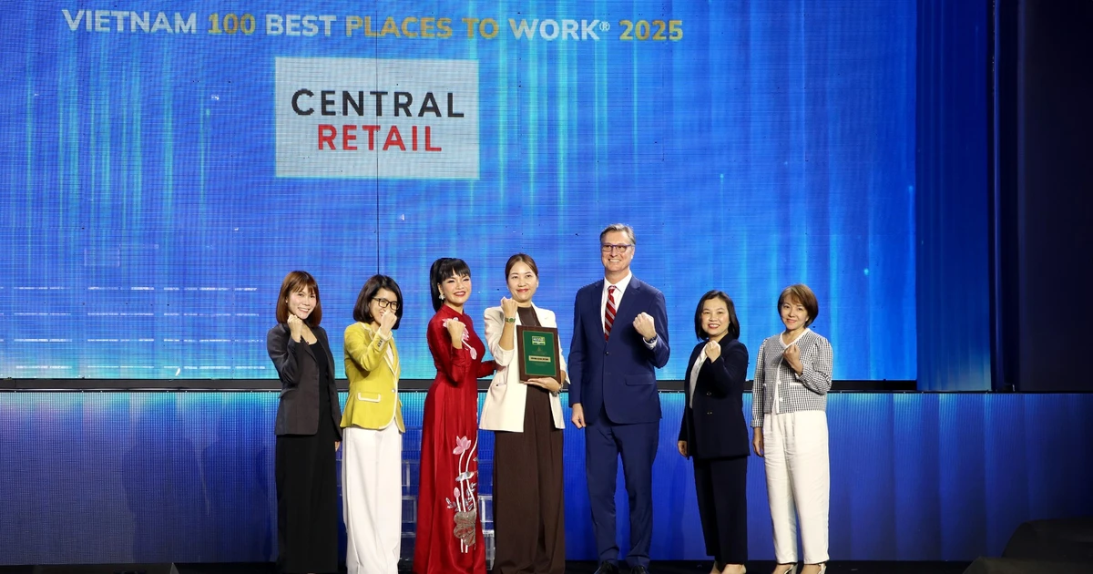Central Retail nhận giải thưởng 'Top 100 nơi làm việc tốt nhất Việt Nam' 2025