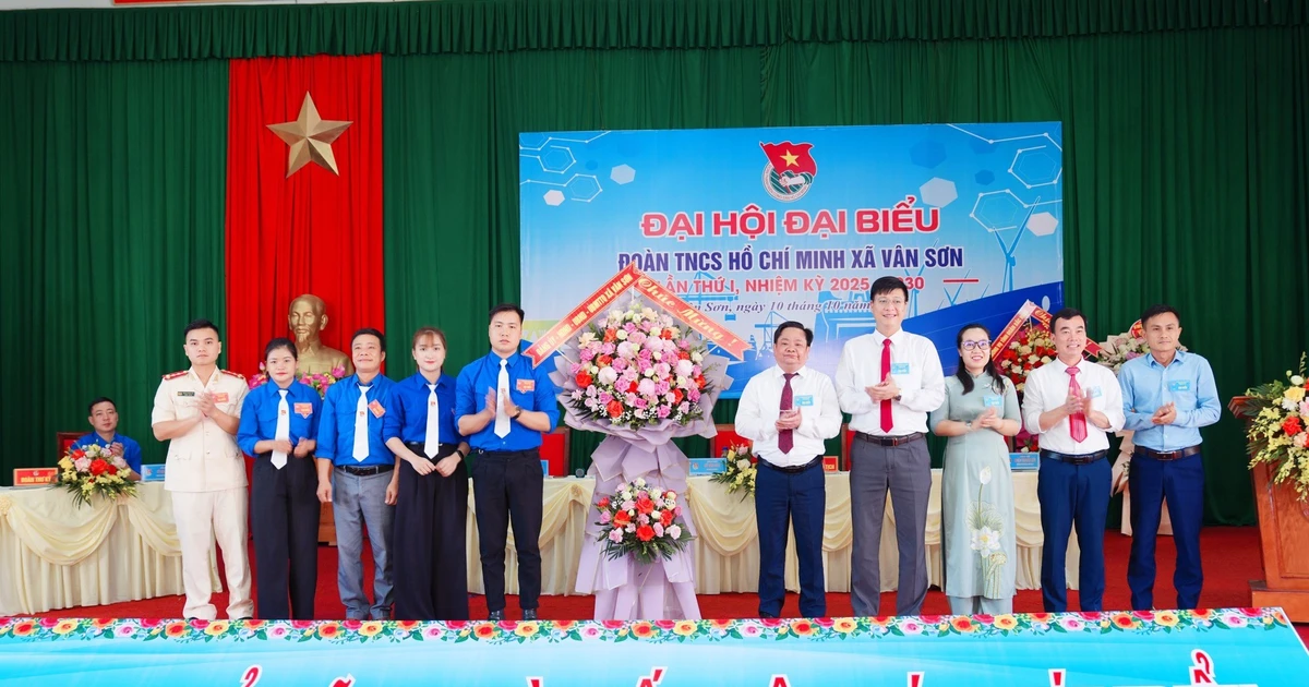 Tuổi trẻ xã Vân Sơn góp phần xây dựng nông thôn mới