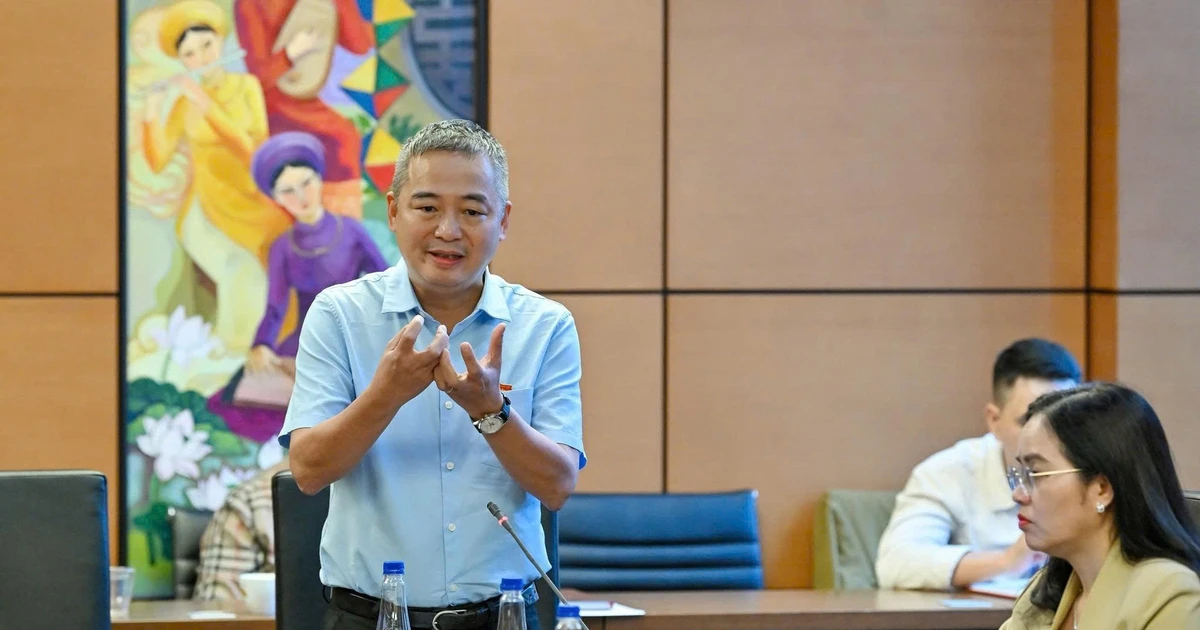 Bổ sung thuốc lá nung nóng, thuốc lá điện tử vào danh mục cấm: Vẫn còn nhiều ý kiến