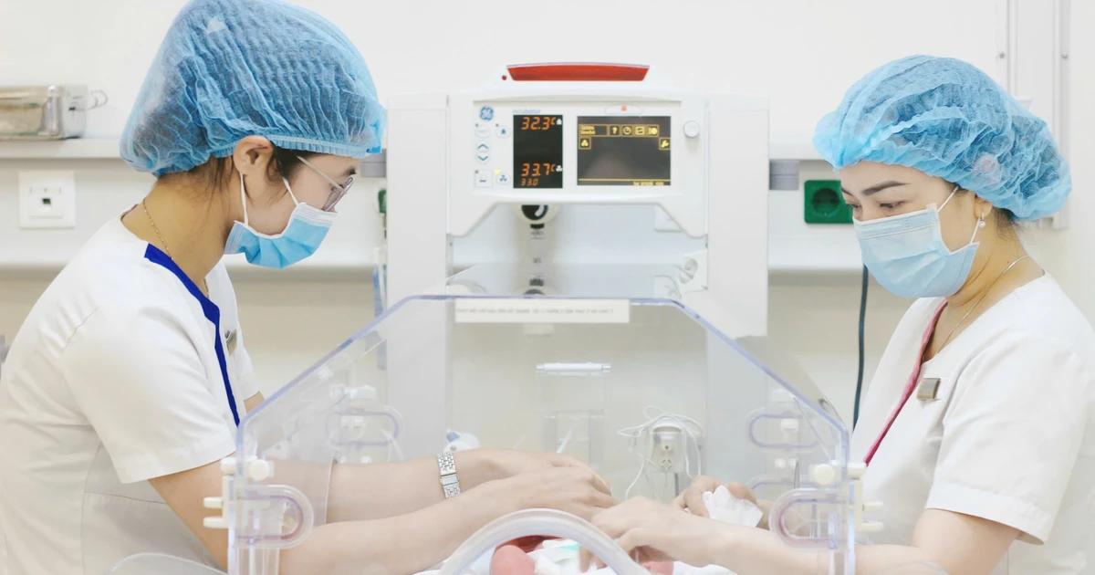 Gần 40 ngày nỗ lực hồi sinh sự sống bé trai sinh non chỉ nặng hơn 1kg tại Vinmec Phú Quốc