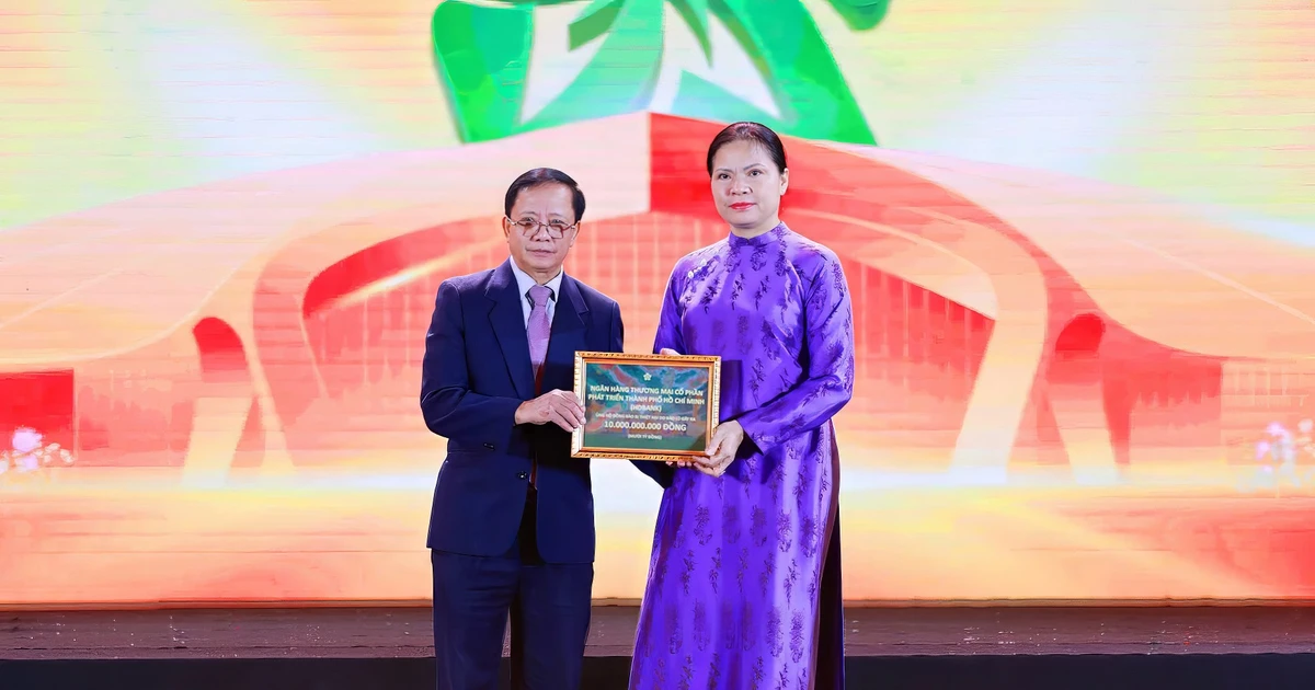 HDBank chung tay hỗ trợ đồng bào vùng bão lũ