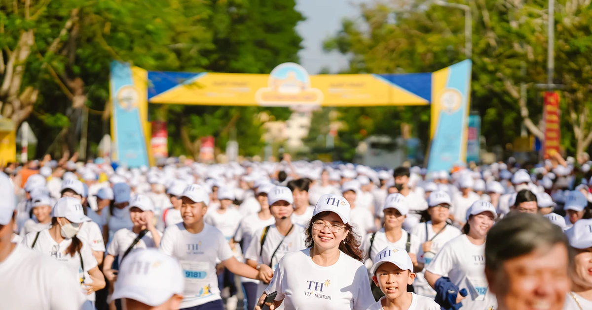 10.322 chiến binh chạy 'Vì tầm vóc Việt' tại S-Race Cần Thơ