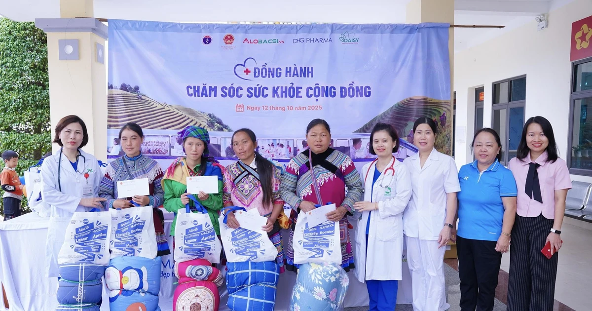 Bệnh viện Đa khoa Quốc tế Thu Cúc cùng AloBacsi – Daisy Media tiếp sức người dân Lào Cai vượt qua bão lũ