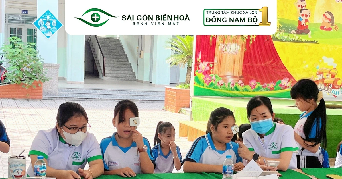Bệnh viện Mắt Sài Gòn Biên Hòa tổ chức khám mắt miễn phí tại Trường tiểu học Nguyễn Thái Học