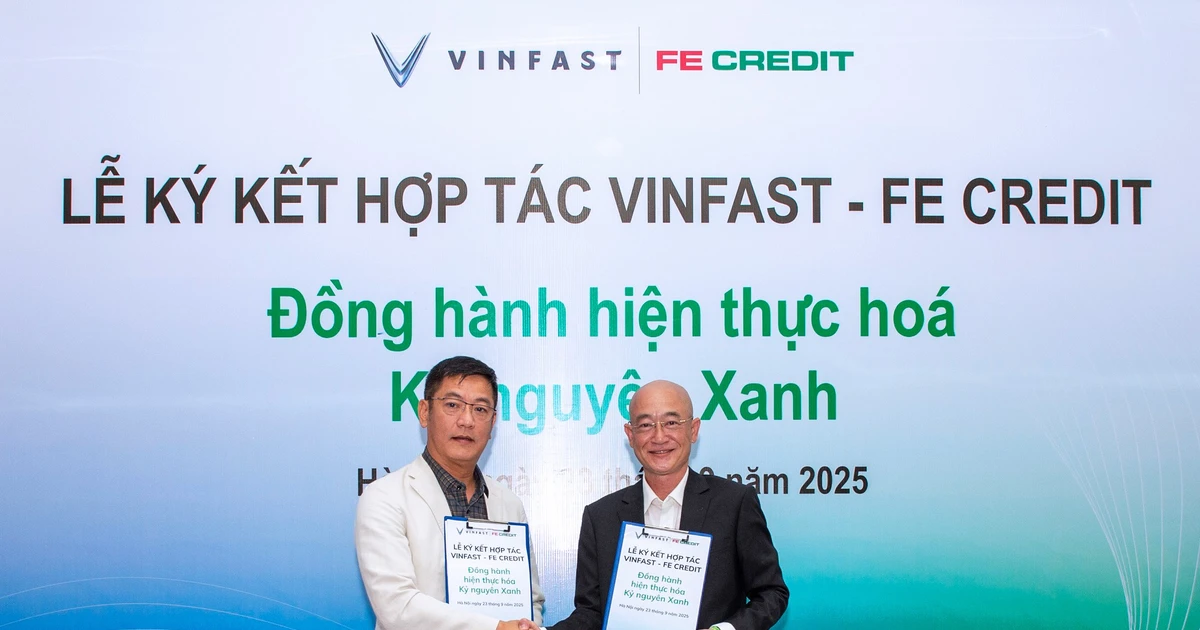 FE CREDIT hợp tác VinFast mang đến combo ưu đãi mua xe máy điện hấp dẫn, trả trước chỉ từ '0 đồng'
