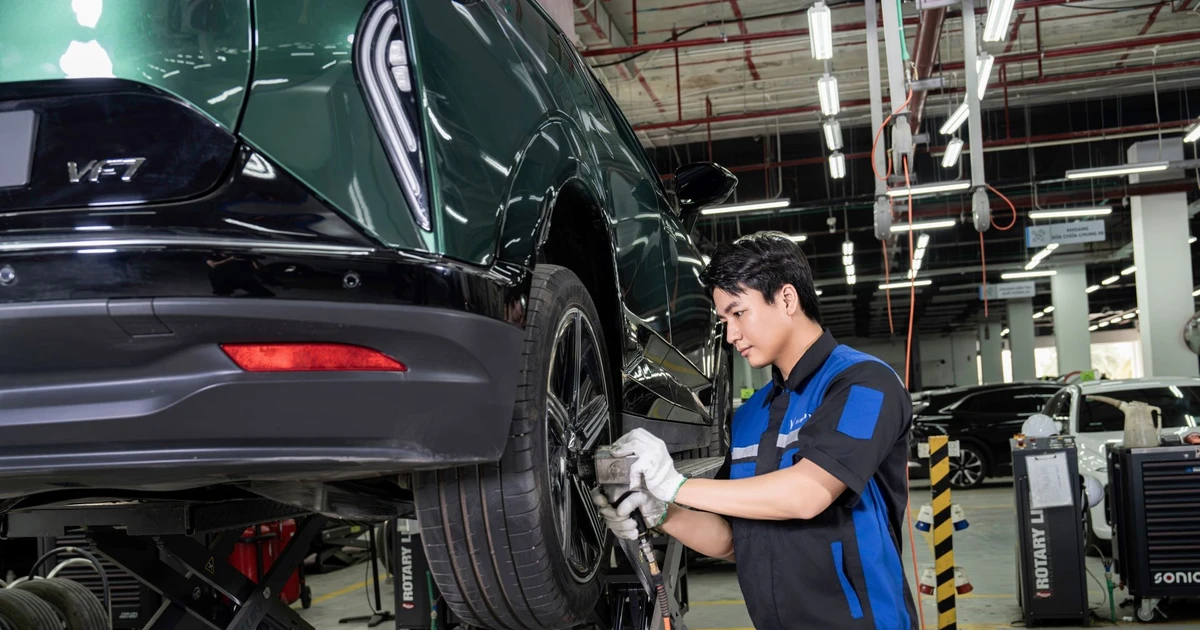 Chủ xe điện VinFast: “Nuôi 3 xe điện rẻ hơn 1 xe dầu”