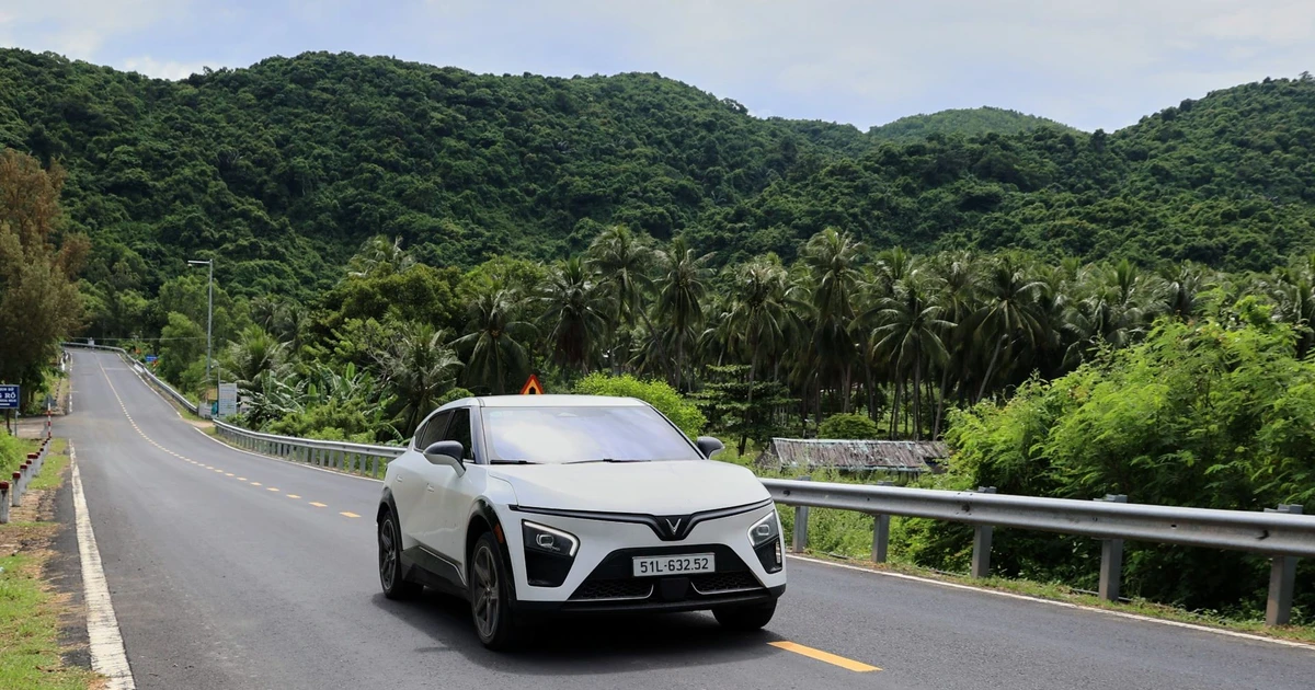 Cơ hội cuối để sở hữu mẫu C-SUV “toàn năng” VinFast VF 7 với giá tốt nhất năm