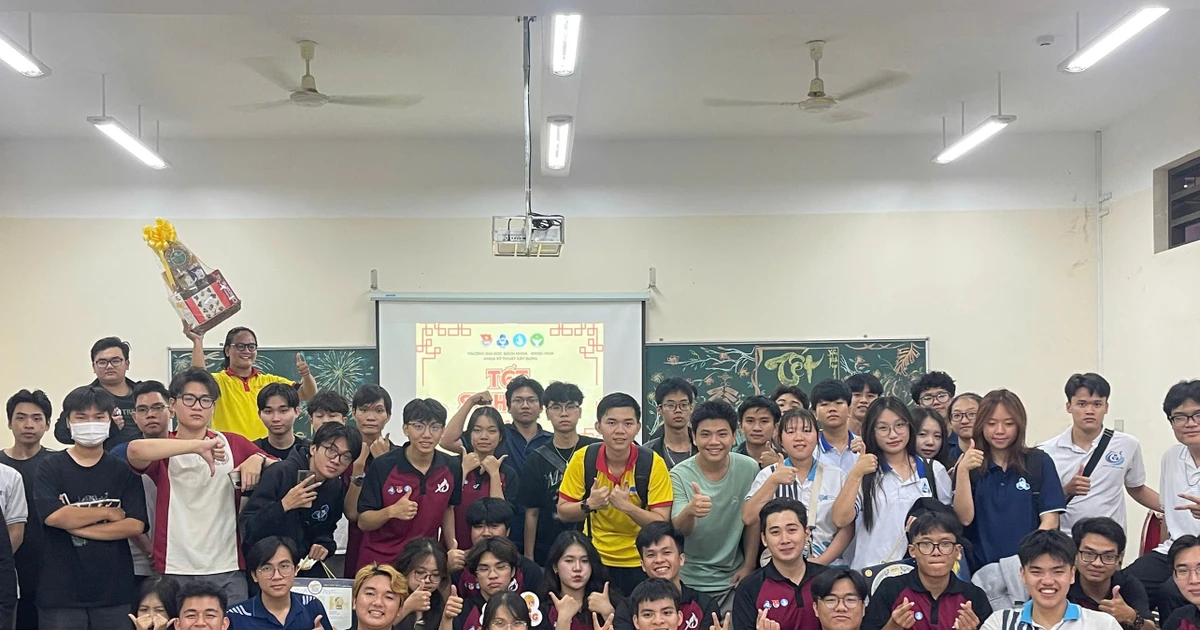 TP.HCM: Nhiều hoạt động gắn kết tại chương trình Tết Sinh viên năm 2026