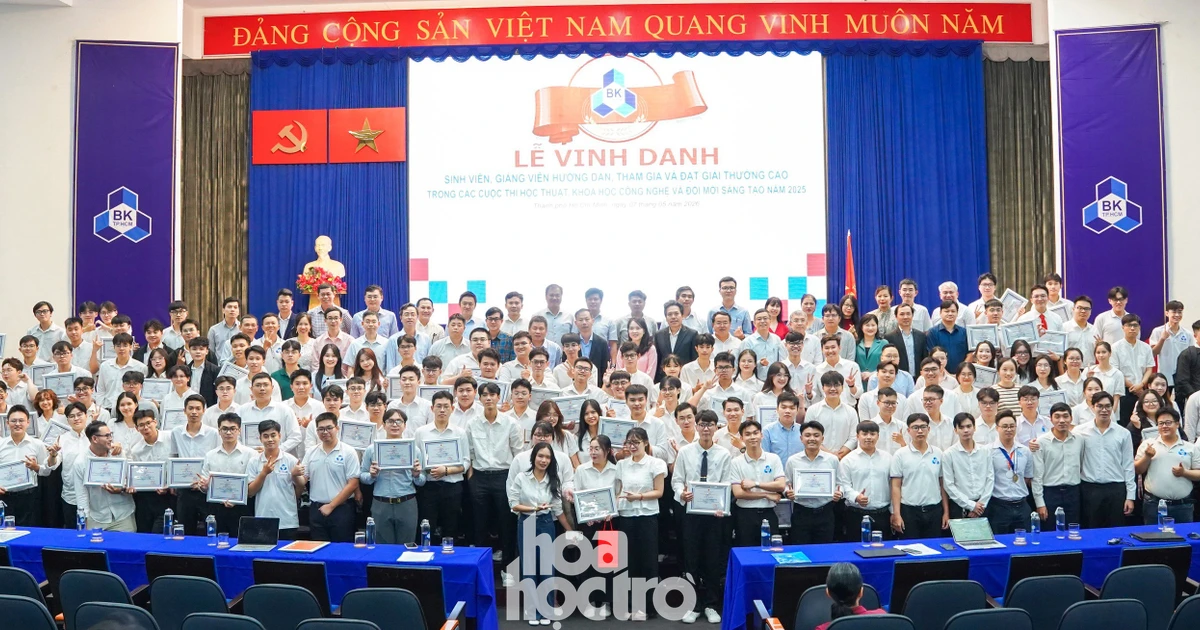 Trường Đại học Bách khoa TP.HCM vinh danh giảng viên, sinh viên, nhóm đạt giải thưởng trong nước và quốc tế năm 2025